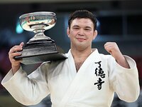 ワニの豆本　柔道チャンピオン　岡野功　昭和52年初版 F18♪ワニの豆本 柔道チャンピオン 剛力をねじふす 岡野功 KK
