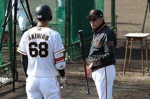 原監督が今季巨人の疑問に答える…二塁手は？ 梶谷隆幸の打順は？ 新外国人選手や“身長2mルーキー”の評価は？