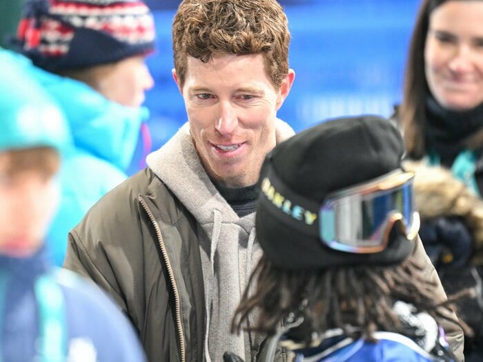 「返事はいい内容ではなかった」五輪前の大ケガ、心配するショーン・ホワイトに平野歩夢が返した“メッセージの中身”…元王者が語ってきた“アユム・ヒラノ像”＜Number Web＞ photograph by Nanae Suzuki／JMPA