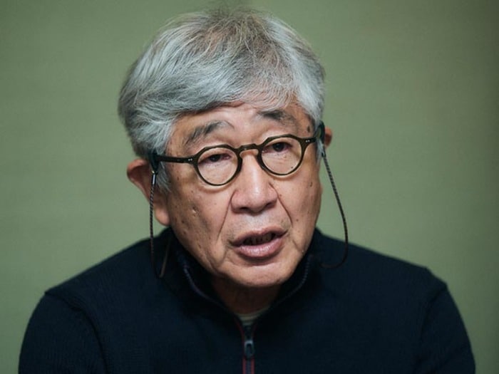 「履歴書が書けないんです」日大アメフト部“悪質タックル”の元監督、内田正人のいま 本人が明かす「追放された監督」のその後<Number Web> photograph by Yuki Suenaga