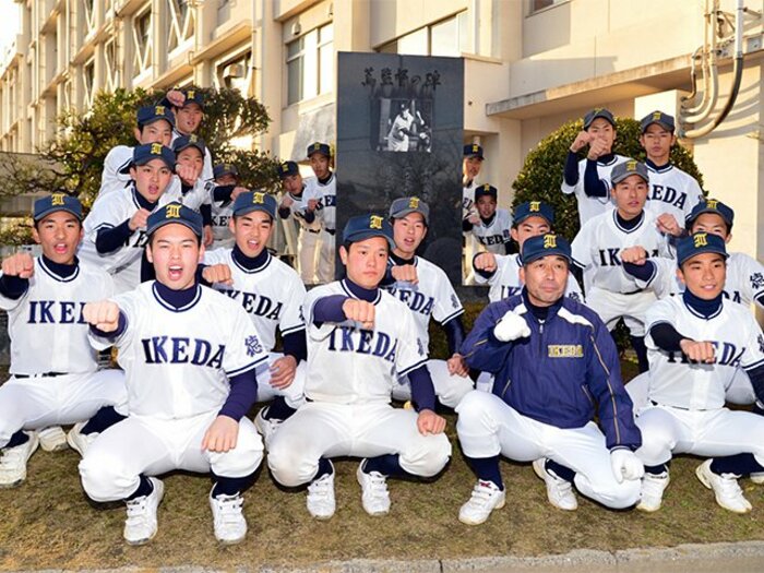 蔦監督の遺産を胸に。池田高校、22年ぶり聖地へ。~選抜で響く「ニューやまびこ」~<Number Web> photograph by NIKKAN SPORTS