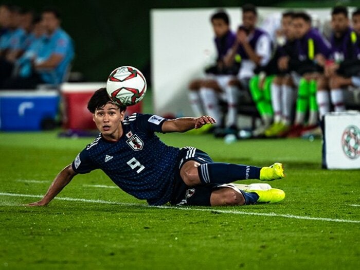 南野拓実は代表で「戦える選手」だ。ゴールとアシスト以上に示した価値。＜Number Web＞ photograph by Takuya Sugiyama