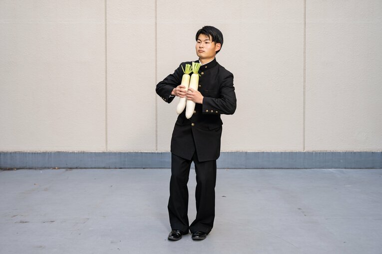 ３．足を蹴り出すため、体勢を少し変えていく