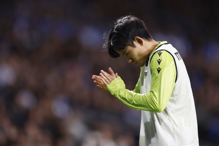 「クボ先発じゃないの？ 何でか知らないけど」驚く相手ファン…久保建英はキレキレでも「監督の采配後、表情と流れが…」カメラマンは現地で見た(6)