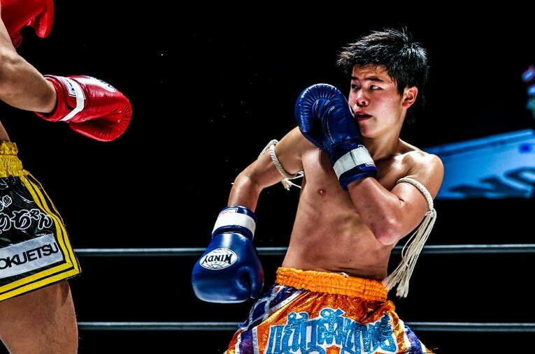 2014年2月11日、中学3年生の那須川天心がプロデビュー前に実施したエキシビションマッチ。“神童”の才能はすでに萌芽していた ／ photograph by Susumu Nagao