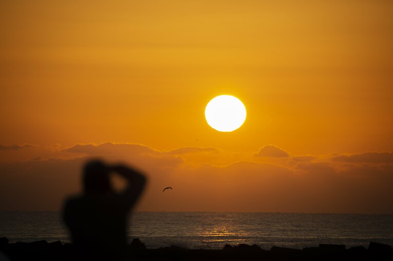 2021年3月11日、いわき市の海岸　©Getty Images