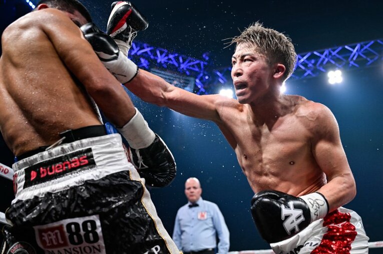 タパレスを10回KOで撃破した井上尚弥の凄さを、黒田雅之が解説 ／ photograph by Hiroaki Yamaguchi