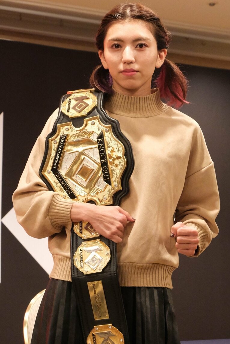 「筋肉で私だってバレちゃうんです」 “乙女マッチョ”ぱんちゃん璃奈が「ポンコツの拳」で圧倒した“半年分の150秒”(8)