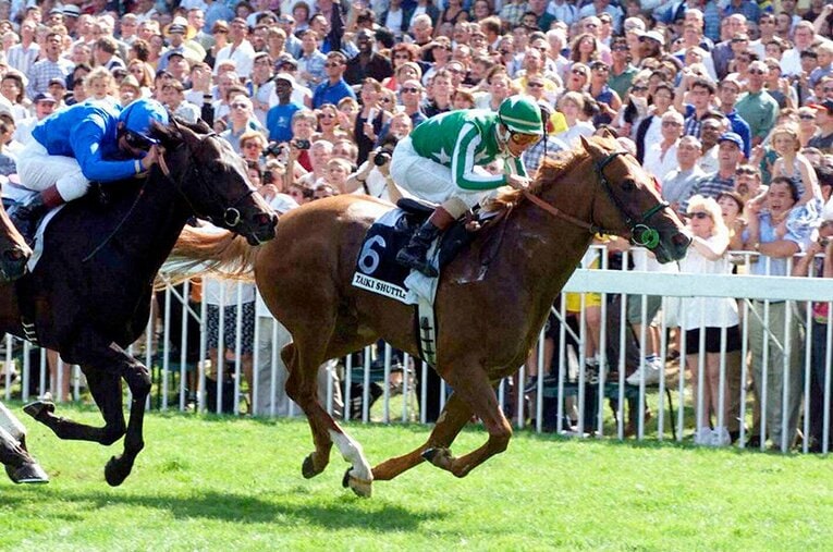 24年前の1998年8月16日、ジャックルマロワ賞を制したタイキシャトル。その競走馬としての歩みを振り返ると… ／ photograph by NIKKAN SPORTS