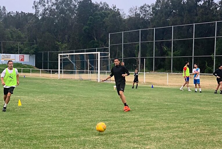 J8クラブ渡り歩いた“調子乗り世代”。満了宣告も、希望溢れる第二の人生。(2)