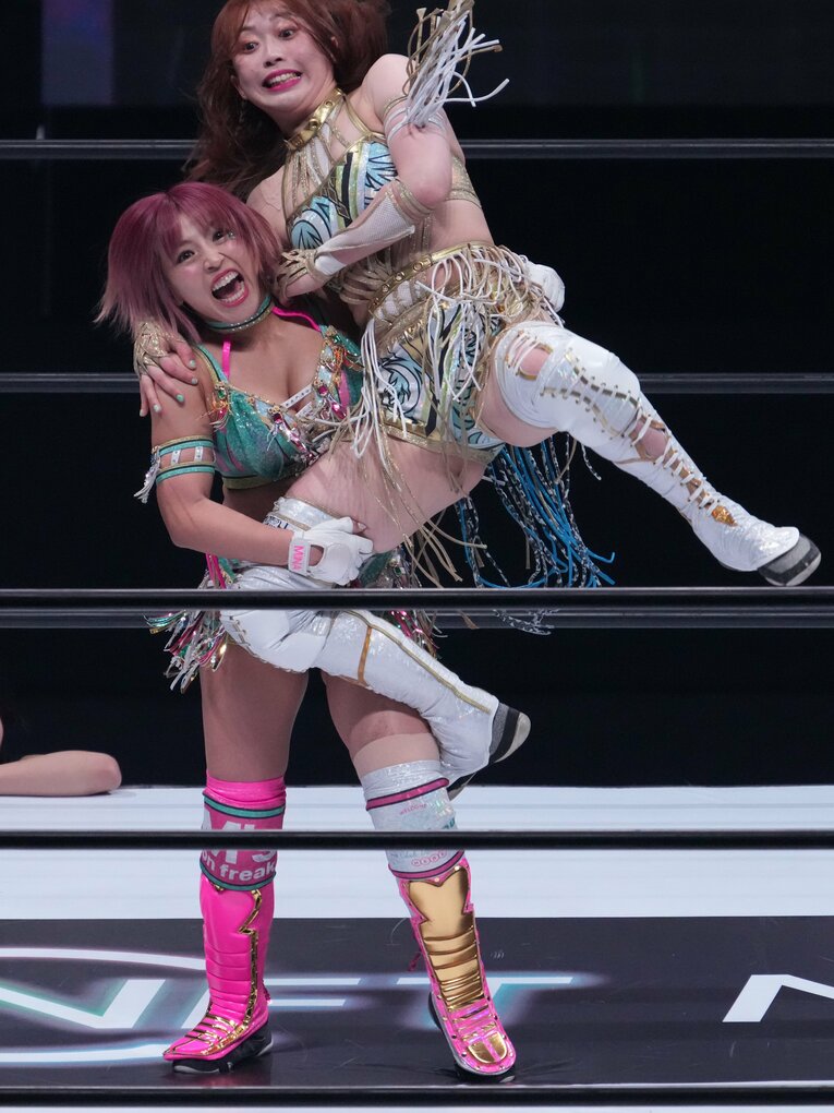 白川未奈vs上谷沙弥　©Essei Hara