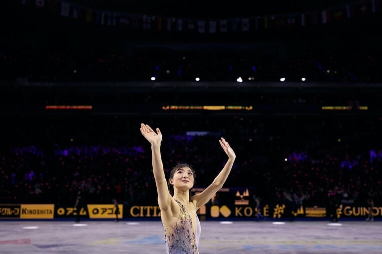 大歓声に応える坂本　©Getty Images