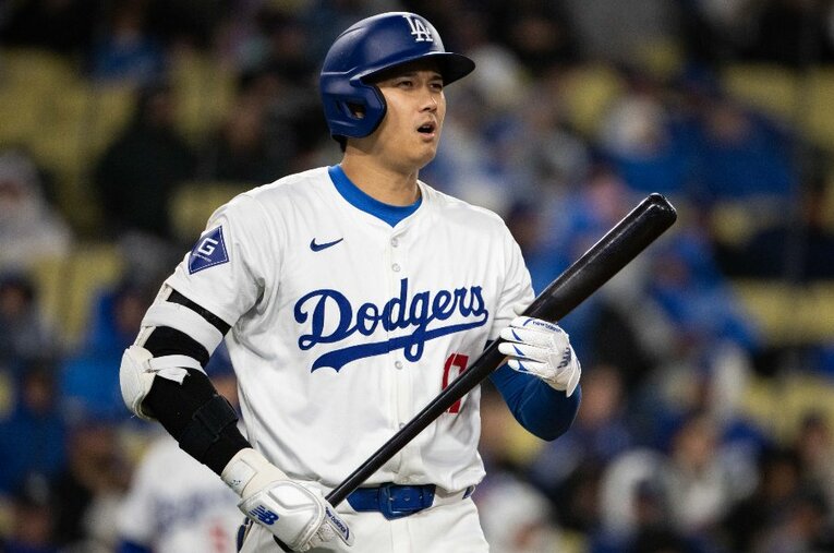 開幕直後はランナーありの場面でのストライクの見極めを監督から課題として言及されていた大谷。その後、どのような意識に至ったのか ／ photograph by Nanae Suzuki