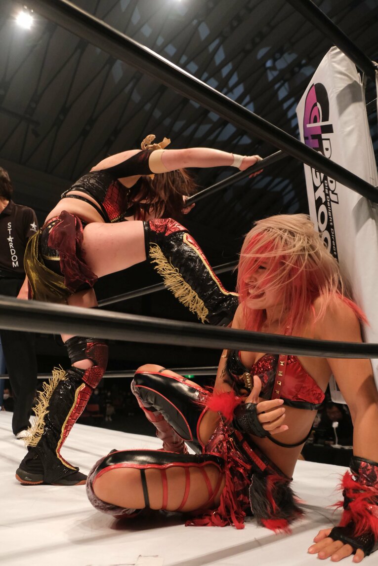 「ジュリアvs鈴季すず」はなぜ“最高に映える”タイトルマッチだったのか？ 試合直後の“姉妹”が明かしたそれぞれの「25分4秒」(66)