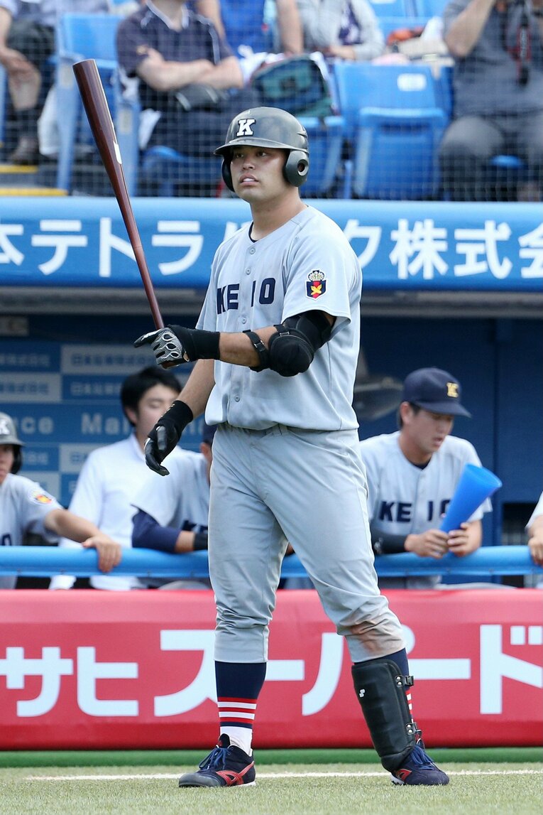 慶應大時代の岩見。ホームランを量産した ©JIJI PRESS