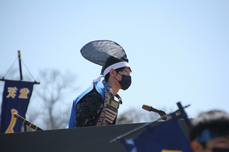 藤井聡太竜王「大変参考になったで“ござる”」初出演した《人間将棋》を現地取材… 観る将マンガ家が超楽しんで描いてみた(57)