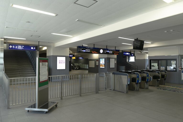 【菊花賞】「京都競馬場の最寄りやけど…」京阪電車の“ナゾの競馬駅”「淀駅」には何がある？(16)