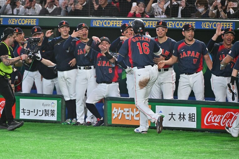 台湾戦の満塁ホームラン【7枚目／全11枚】　©Hideki Sugiyama