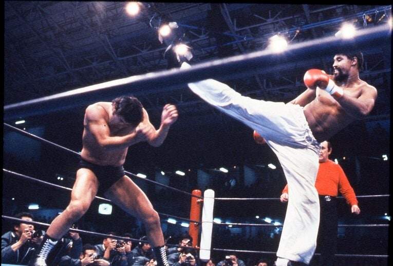 1980年のアントニオ猪木vsウィリー・ウィリアムス　©Sankei Shinbun