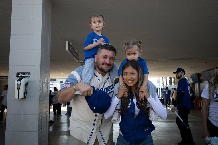 【現地開幕戦】平日なのに大盛況…ドジャー・スタジアムの様子　©Nanae Suzuki