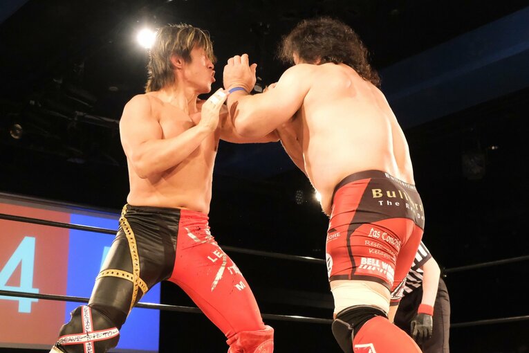 「腹立たしいんですよ」“2021年のUWF”は殺伐とした対抗戦に　佐藤光留はなぜ田村潔司に激怒したのか？(17)