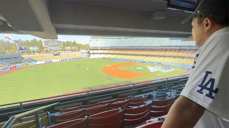 五十嵐亮太、15年ぶりのMLB生観戦。MLB公認のJTBツアーだからこそ体験できた「特別な時間」。(5)
