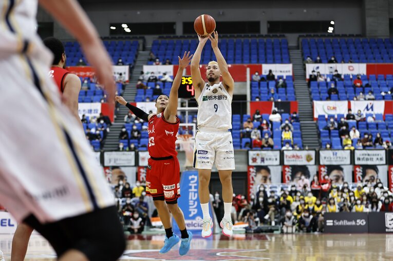 2012年からブレックスでプレーしている遠藤は、今年でチーム在籍は13年目　©B.LEAGUE