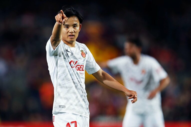 久保建英は「バルサ下部組織の旧友」と何を話したのだろうか… カンプノウで撮った才能の一端と敗戦の悔しさ〈撮影者の視点〉(41)