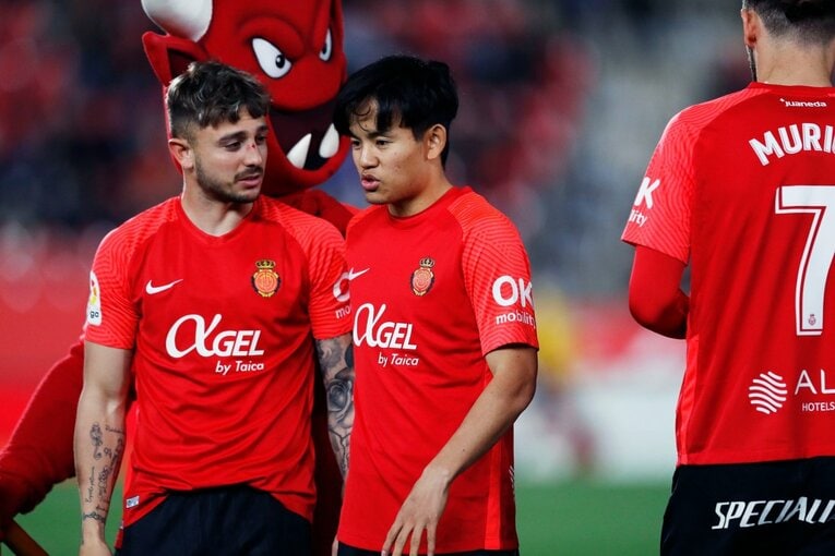 “クボが噛み合わない縦関係”に名手も同情？ 納得できない久保建英の表情、36歳ダビド・シルバの魔術〈撮影者の視点〉(6)