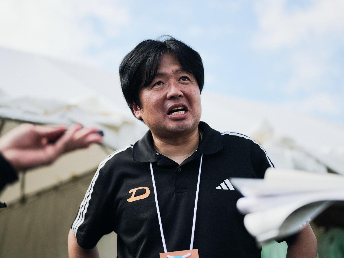 青森に埋もれかけていた才能を発見した真名子圭監督　©Yuki Suenaga