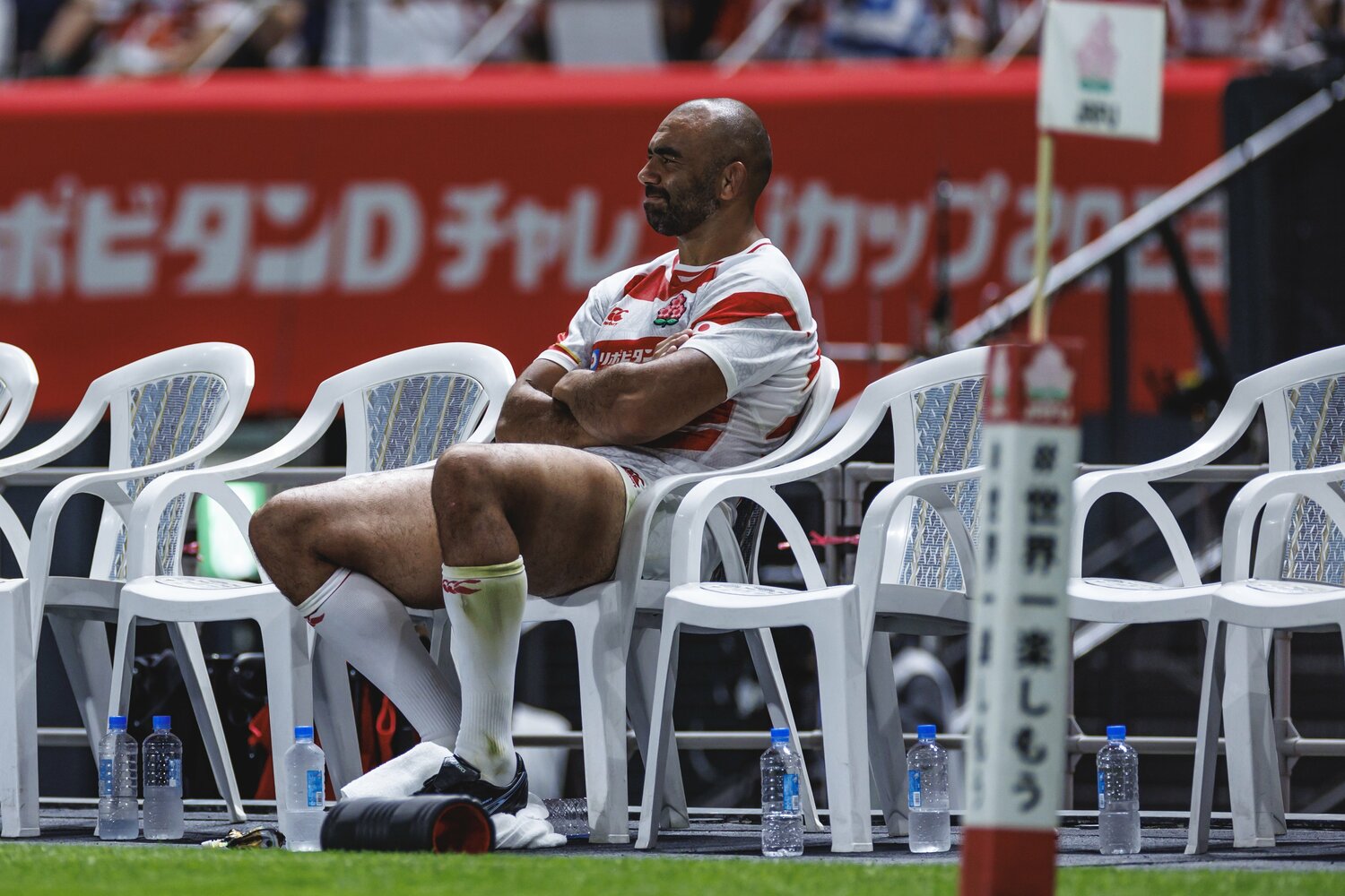 サモア戦の前半30分、「危険なタックル」でレッドカード一発退場となったリーチマイケル　©︎Kiichi Matsumoto