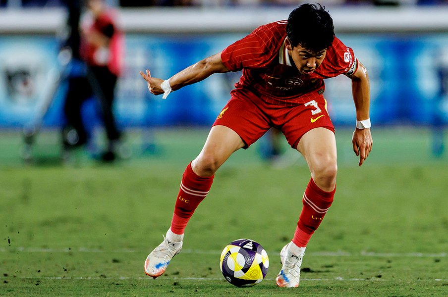 「無視はしないですよ。ただ…」なぜ日本代表MF遠藤航は監督指示、セオリーから外れた好判断を名門リバプールでもできるか〈マンC戦で発動〉＜Number Web＞ photograph by Kiichi Matsumoto