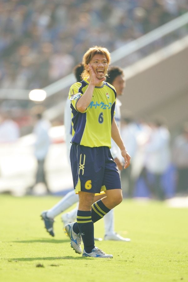 チームの支柱として活躍した'05年、ナビスコカップで初優勝を果たした Tamon Matsuzono