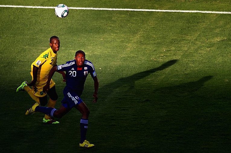 ルーツを持つジャマイカと対戦したU-17W杯（2011年）。小学校入学と同時に来日した鈴木は、当時に浴びた言葉の一つ一つを今でもハッキリと記憶している ／ photograph by Getty Images
