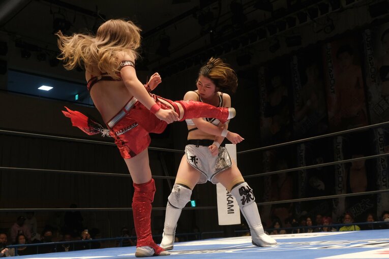 「高校に行く時間がもったいない」16歳の女子レスラーに師匠もビックリ「お前バケモノだな」 姉超えを誓う、稲葉あずさの“青天井の可能性”(37)