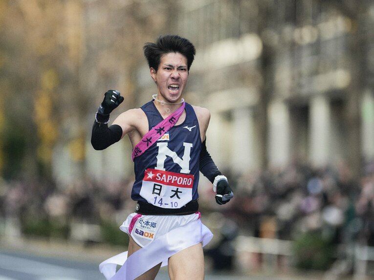 12年ぶりに箱根駅伝のシード権を獲得した日大のアンカーを務めた大仲　©Yuki Suenaga