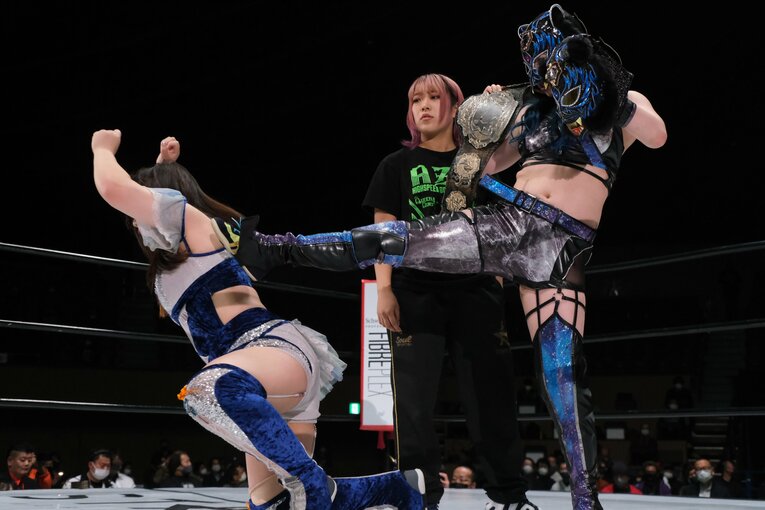 調子に乗るなとばかりにキッドが蹴り飛ばす