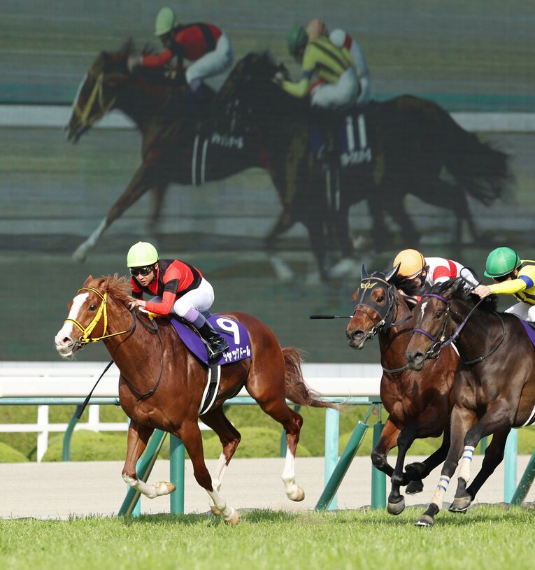 大阪杯、ジャックドールで逃げ切り勝ちした武豊　©JIJI PRESS