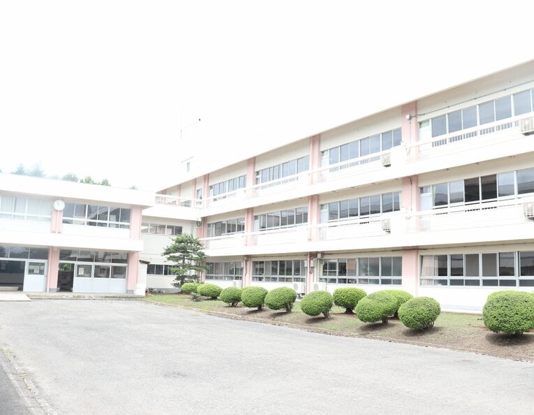 県立加美農業高校の校舎