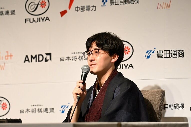 当日の記者会見にて　©Keiji Ishikawa