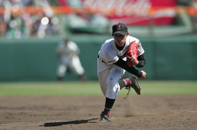 2007年、佐賀北との決勝戦で“微妙な判定”もあって涙をのんだ広陵・野村祐輔。2011年のドラフト指名後、当時の球審と電話で話をする機会があった ／ photograph by Hideki Sugiyama