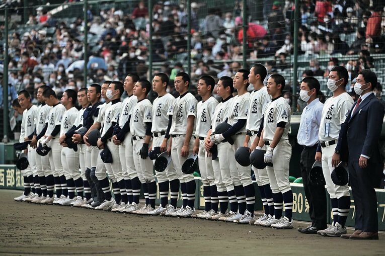 準決勝で大阪桐蔭に敗れたものの、初めてセンバツ4強入りを果たした國學院久我山ナイン　©︎Hideki Sugiyama