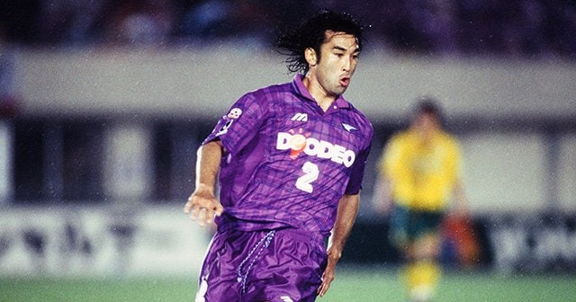 現役時代は中田英寿・森保一と同僚…日本人指導者が見た“マンCグループ