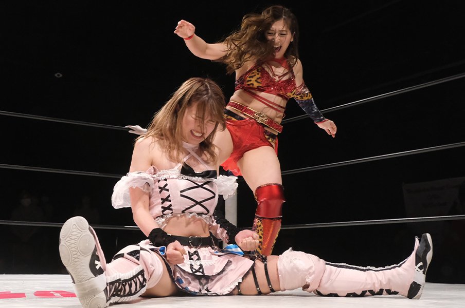 サイコロで勝敗が決まる? 人気団体が “脱プロレス”で見せる女優たちのチャレンジとは…エース青野未来「エンタメだけど闘いがある」<Number Web> photograph by Norihiro Hashimoto