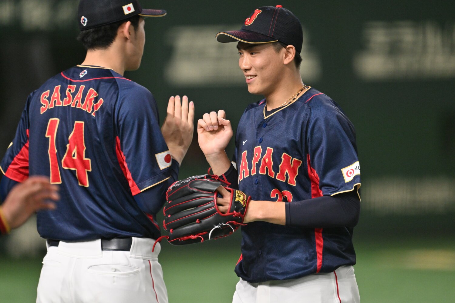 高卒ドラ1の佐々木朗希と、高卒→独立Lでドラ6の湯浅　©Naoya Sanuki