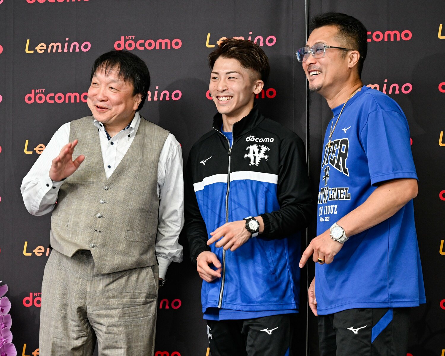 フルトン戦から一夜明けた会見で笑顔を見せる井上陣営　©︎Hiroaki Yamaguchi