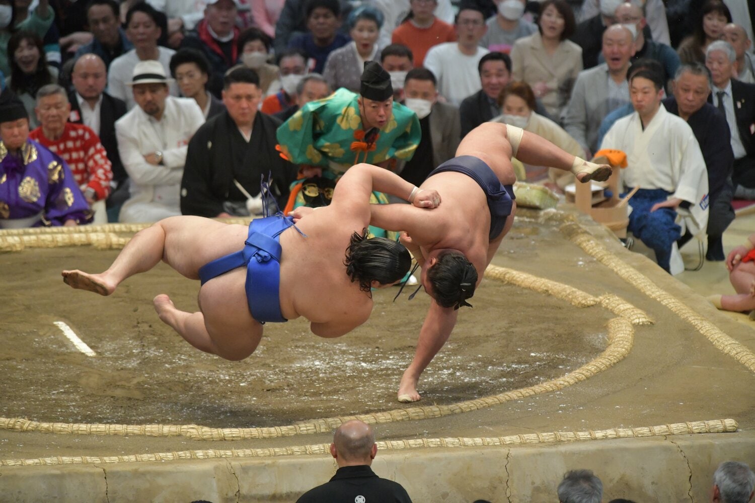 3月場所、豊昇龍にやはり下手投げで敗れた一番　©JMPA