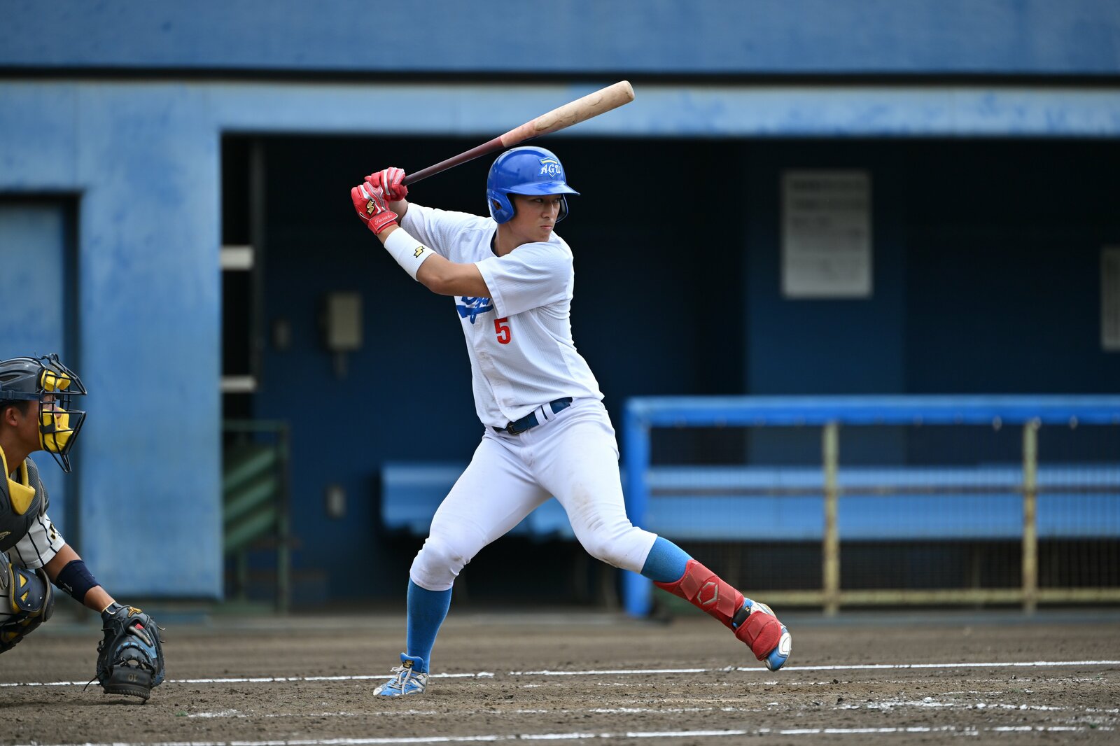 '25年にドラフト1位で広島に指名された佐々木泰。1年春からベストナインを獲得する活躍を見せた　photograph by Nanae Suzuki