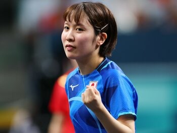 エース早田ひな、16歳張本美和を輝かせた“冷静な平野美宇”「自分がなんとかしないと…」8年前、リザーブに甘んじた天才少女の変貌＜Number Web＞ photograph by  Yohei Osada/AFLO SPORT