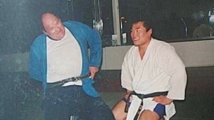 衝撃動画》前田日明ブチギレ“伝説の控え室ボコボコ事件”…“被害者